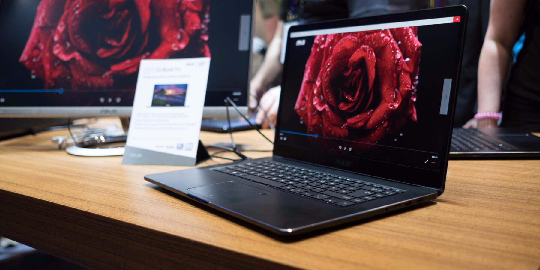 Asus ZenBook Pro UX550VE