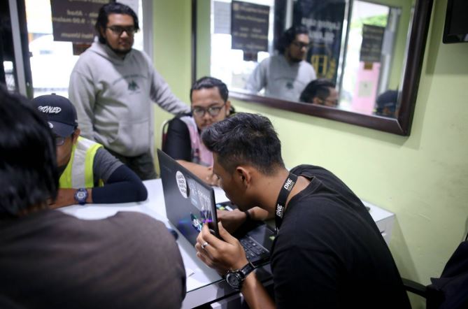 aa Kedai Repair Laptop Seri Kembangan